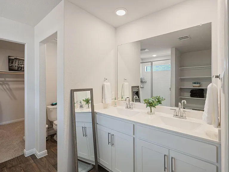 205 Bethpage Dr — Photo 23