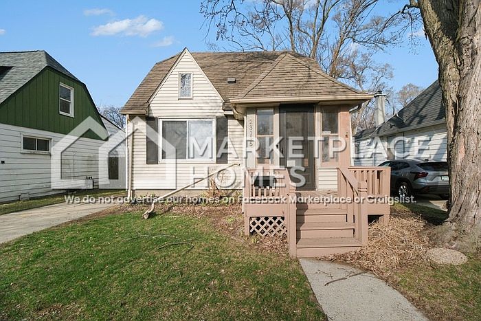 1st image of 23115 Tawas Ave