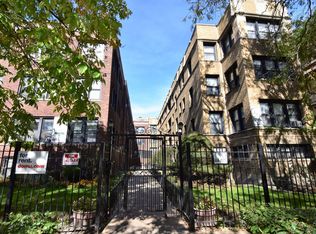 712 W Grace St #720, Chicago, IL 60613