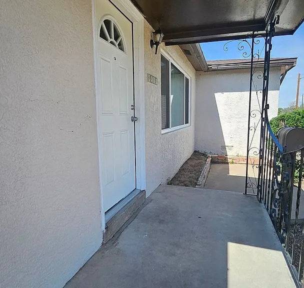 4600 Mountain Rd NE — Photo 8