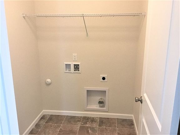 4th image of 1705 Blacktail Ln