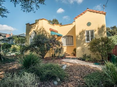 295 E Howard St, Pasadena, CA, 91104