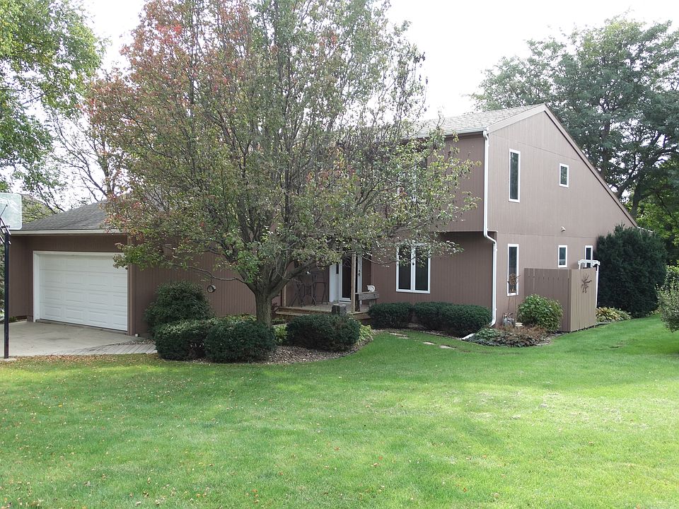 1st image of 805 Walden Ln