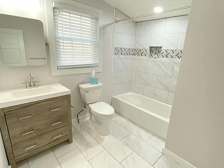 1127 Dobbs Dr SE — Photo 15