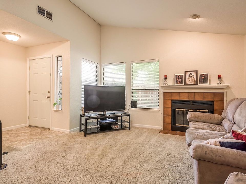 1st image of 5645 Mapleridge Ct