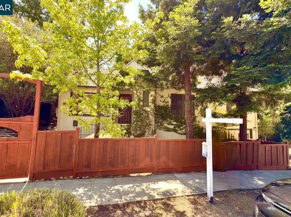 900 Brown St, Martinez, CA 94553