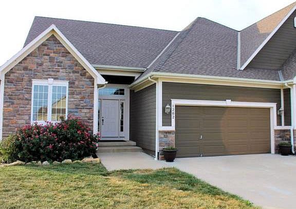2nd image of 1202 Cottonwood Ct