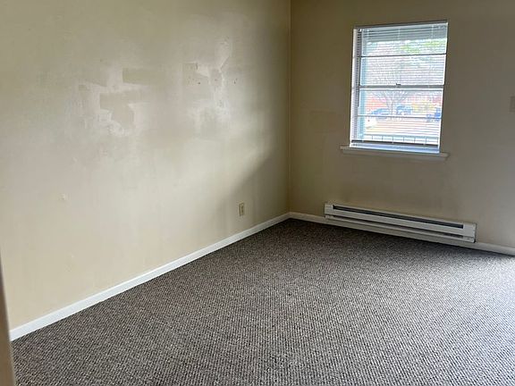3rd image of 2600 S 56th St APT 6