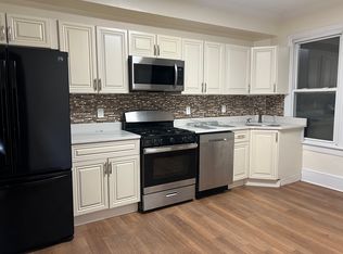 135 72nd St, North Bergen, NJ 07047