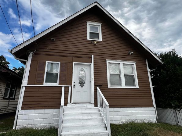 12 E Mulberry Ave