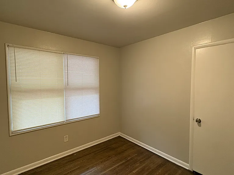 13 Gregory Ln — Photo 15