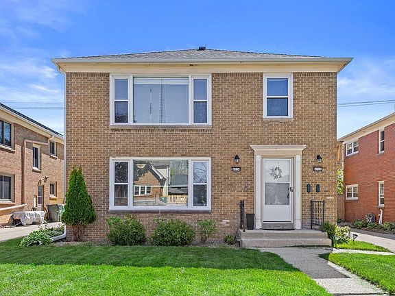 2nd image of 4022 N Newhall STREET #4024
