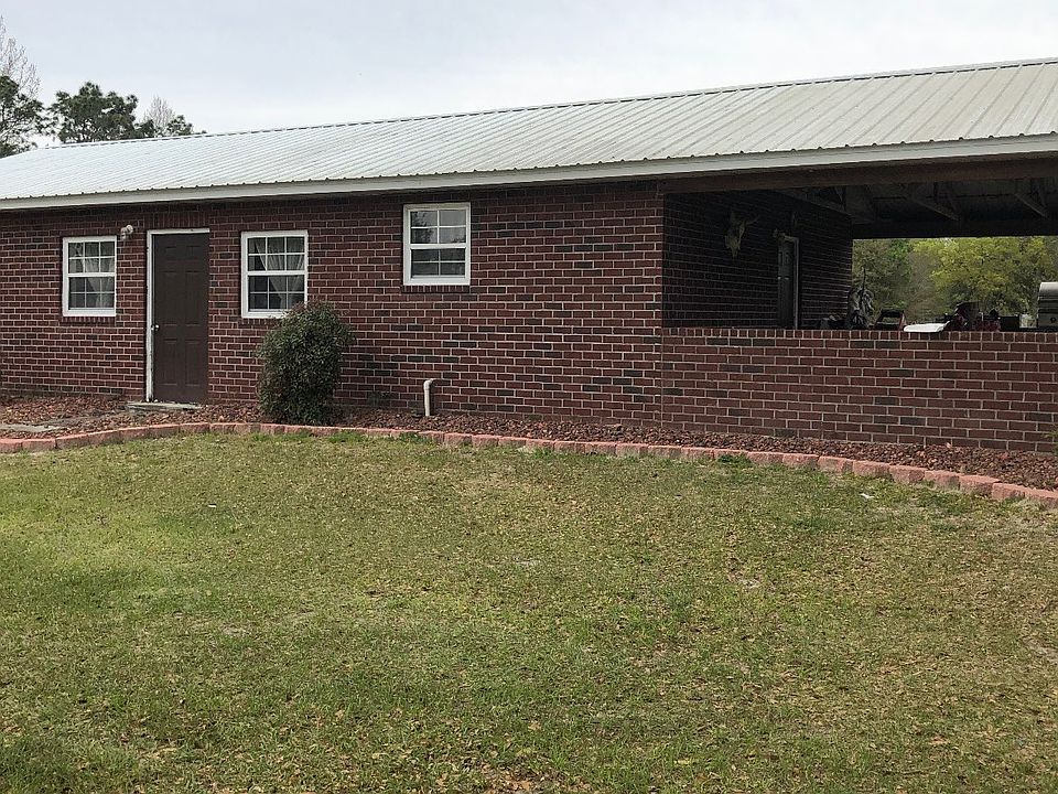 1st image of 21164 76th St