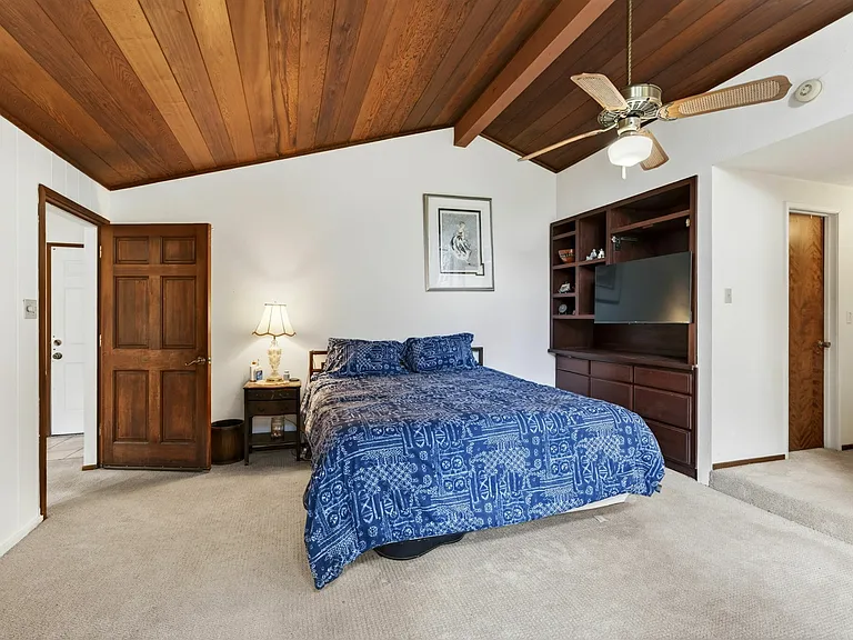 2348 Mill Creek Ln — Photo 12