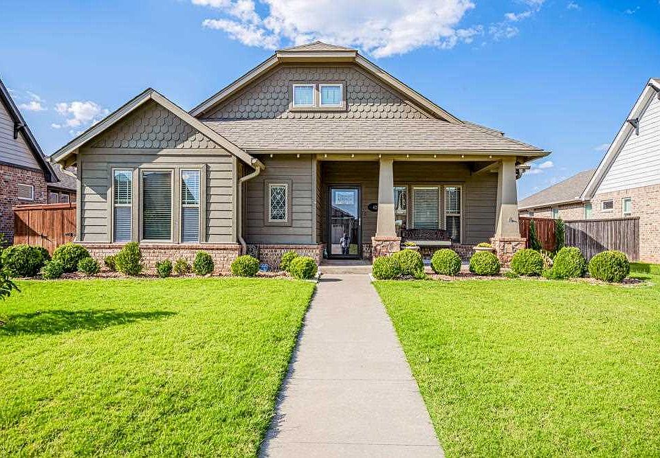 1st image of 42 Arbor Cir