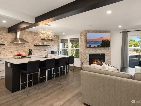 10001 NE 12th Street #103, Bellevue, WA 98004