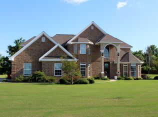 108 Sandstone Cir, Caledonia, MS 39740