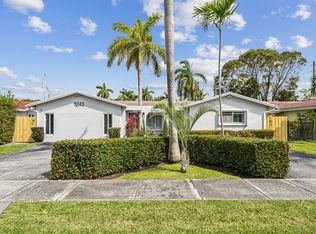 1243 Garfield St, Hollywood, FL 33019