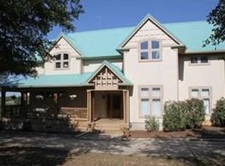 301 Spring Creek Dr, Liberty Hill, TX 78642