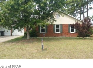 716 Rim Rd, Fayetteville, NC 28314