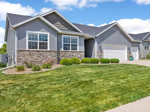 7112 Country Ridge Dr NW, Palo, IA 52324
