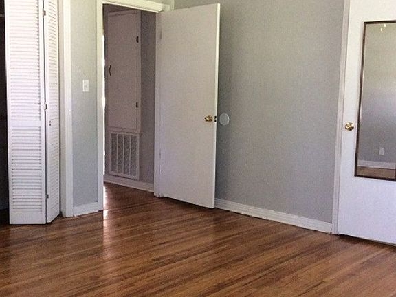 5th image of 400 Birch St