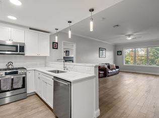 131 Eliot St #204, Milton, MA 02186