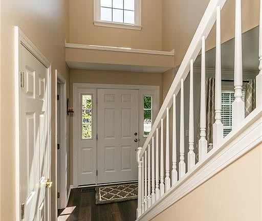 4th image of 20934 Westminster Dr