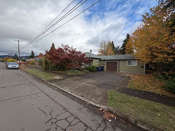 2nd image of 971 6th St #975