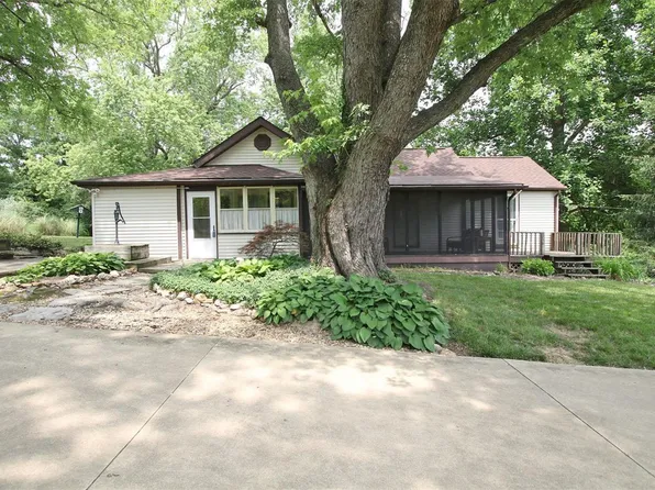 12771 Cemetery Rd, Dow, IL 62022