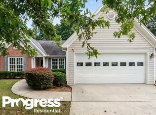 137 Lake Cove Approach, Newnan, GA 30265