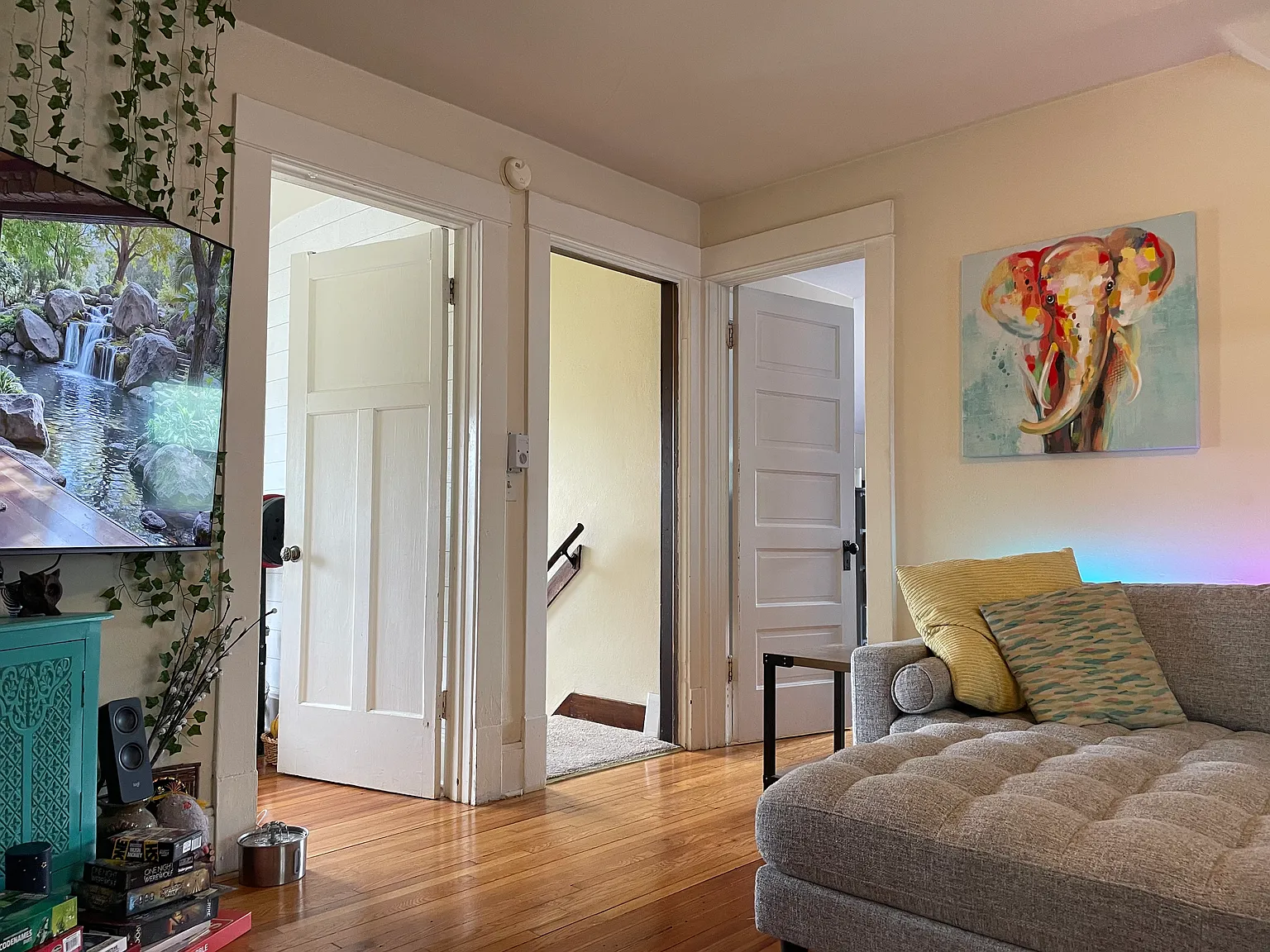 2 bed, 899 sqft, $1,910 — Photo 4