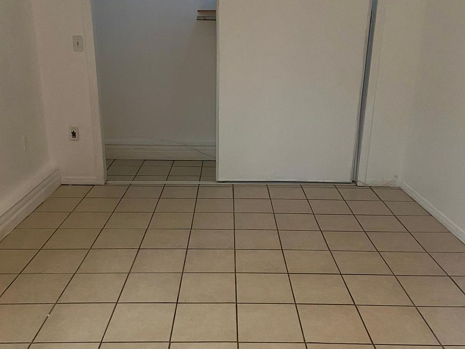2nd image of 10053 Lev Ave