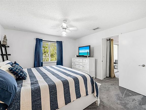 3rd image of 5682 Woodmere Lake CIR #D202