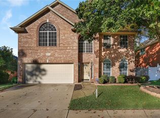 5806 Taunton Ct, Arlington, TX 76018