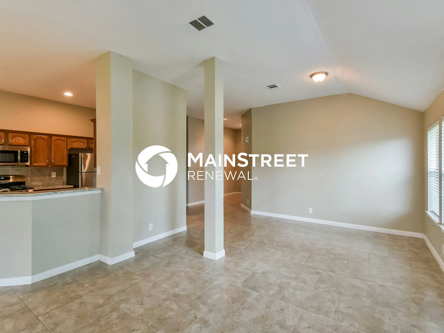 9030 Trumpet Cir — Photo 3