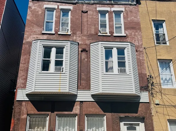 64 Franklin Street image 1 of 16