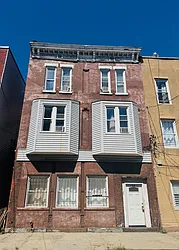 64 Franklin Street, #1