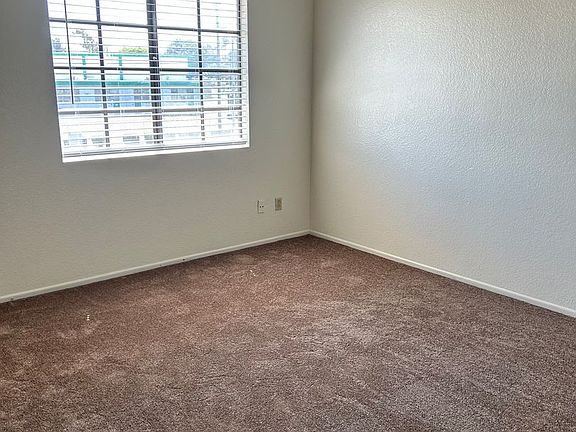 3rd image of 1419 W 179th St Unit 26