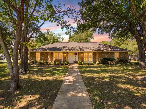 601 Cimarron Trl, Southlake, TX 76092