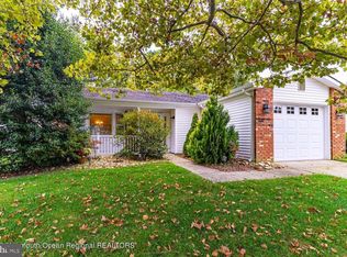 92 Lauren Ln, Brick, NJ 08723