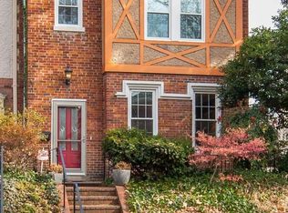 2935 28th St NW, Washington, DC 20008