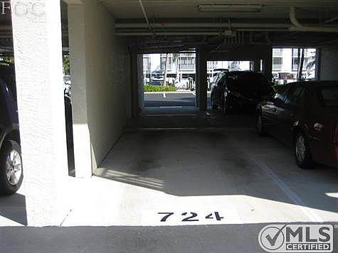Deeded Under-building Parking Spot