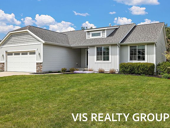 2nd image of 15265 Canterbury Ln