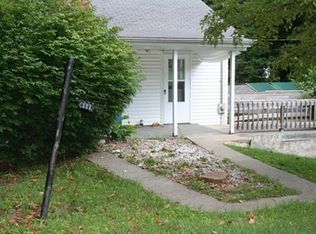 303 Sanborn Dr, Anna, IL 62906