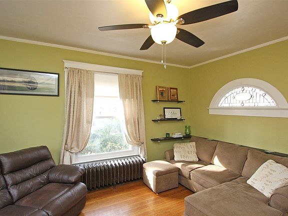5th image of 105 Lamartine Street Ext #E