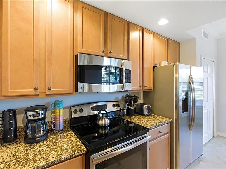 9844 Venezia Cir #714 — Photo 14