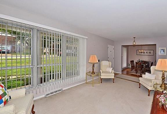 3rd image of 1198 Blairshire Dr