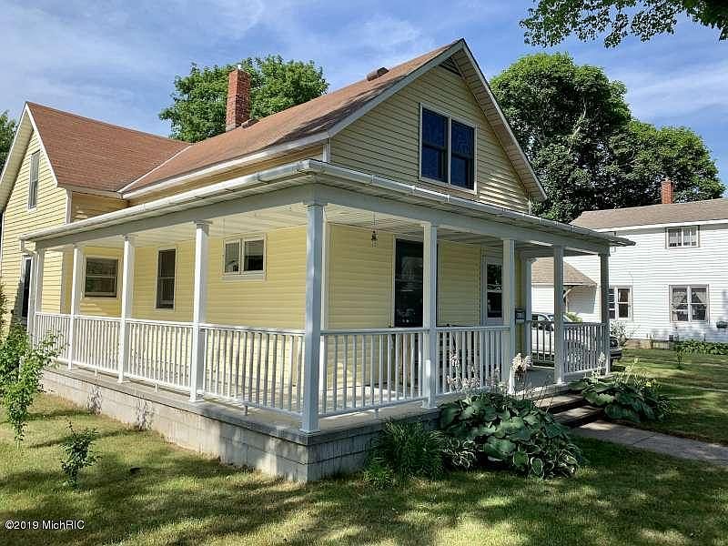 1st image of 613 E Melendy St