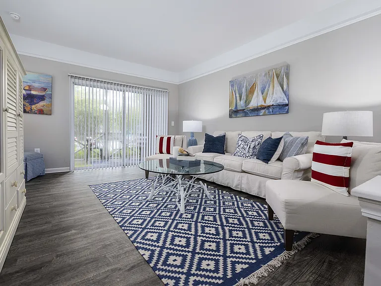 Avana Oakbrook — Photo 3